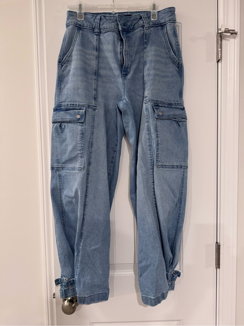 Light Wash Women's Boyfriend Cargo Jeans